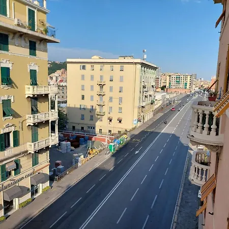 Casa Vittoria Bei World By Interhome Apartman Genova